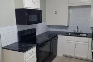 2909 Avenue A, Fort Worth, TX 76105 - Photo 3