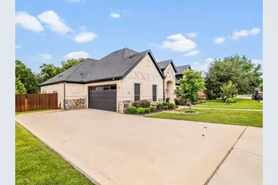 2212 Cold Creek Drive, Denison, TX 75020 - Photo 11
