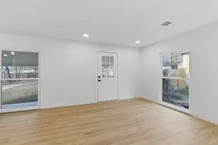 617 Ouida St, Grand Prairie, TX 75051 - Photo 5