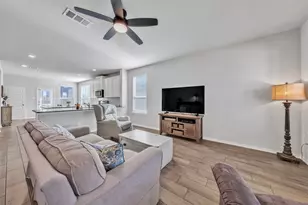 2933 Dixondale Dr, Fort Worth, TX 76108 - Photo 3