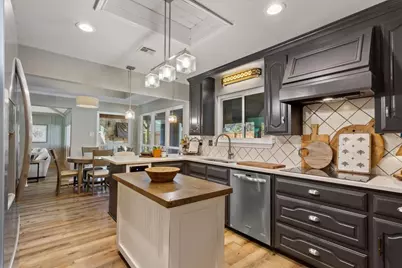 304 Trailwood Drive, Woodway, TX 76712 - Photo 15