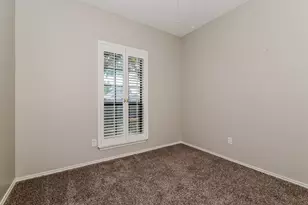 1729 Creek Valley Rd, Mesquite, TX 75181 - Photo 11