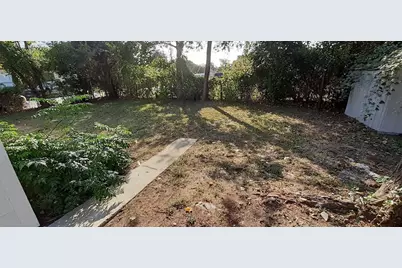 901 Blandin Street, Fort Worth, TX 76111 - Photo 25