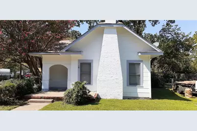 901 Blandin Street, Fort Worth, TX 76111 - Photo 1