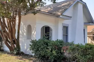 901 Blandin St, Fort Worth, TX 76111 - Photo 3