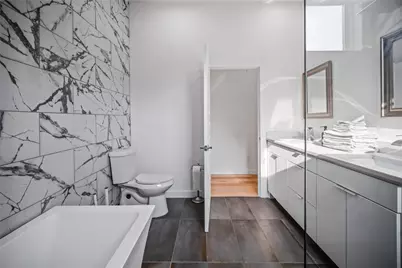 1350 Strickland Street, Dallas, TX 75216 - Photo 19