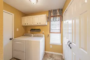 6844 Richfield Dr, North Richland Hills, TX 76182 - Photo 19