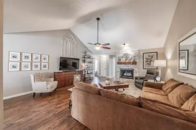 6844 Richfield Drive, North Richland Hills, TX 76182 - Photo 9