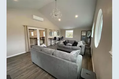 601 E Collard Street, Madisonville, TX 77864 - Photo 37