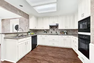 2905 Foxcreek Dr, Richardson, TX 75082 - Photo 9