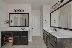 1212 Lantana Ln, Burleson, TX 76028 - Photo 27