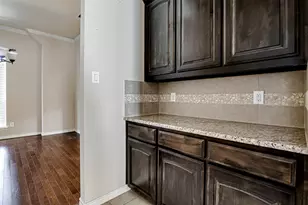 1212 Lantana Ln, Burleson, TX 76028 - Photo 23