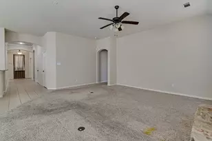 1212 Lantana Ln, Burleson, TX 76028 - Photo 15