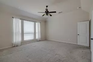 1212 Lantana Ln, Burleson, TX 76028 - Photo 25