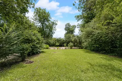 1609 Walworth, Greenville, TX 75401 - Photo 3