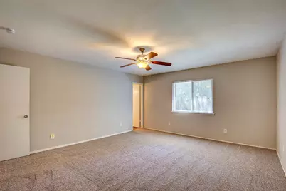 7801 Summerglen Road, Fort Worth, TX 76133 - Photo 9