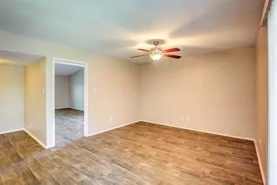 7801 Summerglen Road, Fort Worth, TX 76133 - Photo 25