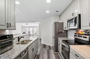 4624 Freeman Dr, The Colony, TX 75056 - Photo 11