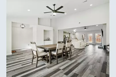 4624 Freeman Drive, The Colony, TX 75056 - Photo 5