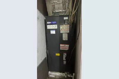 229 Crockett Lane, Hewitt, TX 76643 - Photo 9