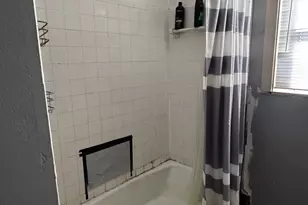 229 Crockett Ln, Hewitt, TX 76643 - Photo 5