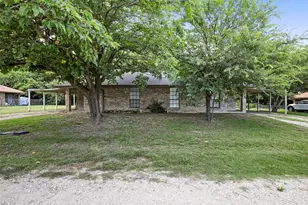 219 E Pritchard, Blue Ridge, TX 75424 - Photo 1