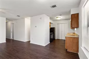 1501 S 29th St, Waco, TX 76711 - Photo 3