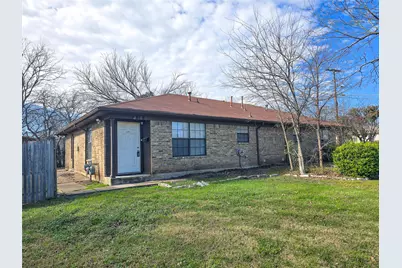 1501 S 29th Street, Waco, TX 76711 - Photo 1