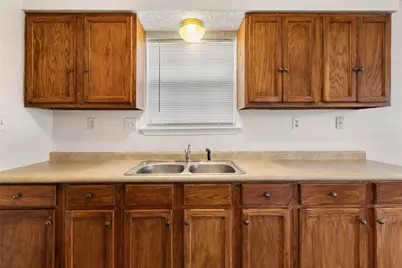 1501 S 29th Street, Waco, TX 76711 - Photo 11