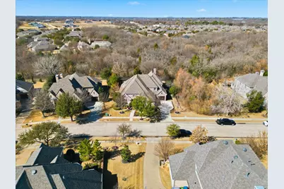 8621 Canyon Crossing, Lantana, TX 76226 - Photo 3