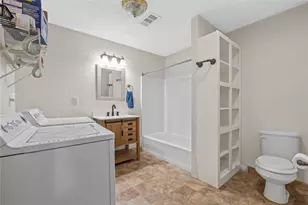 239 Wildwood Ave, Elm Mott, TX 76640 - Photo 17