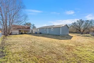 239 Wildwood Ave, Elm Mott, TX 76640 - Photo 23