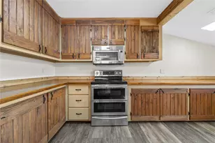 239 Wildwood Ave, Elm Mott, TX 76640 - Photo 9