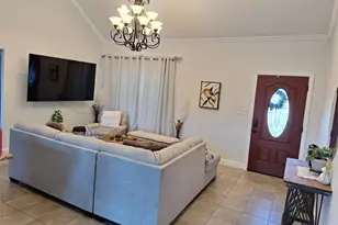 1711 Fred St, Greenville, TX 75401 - Photo 3