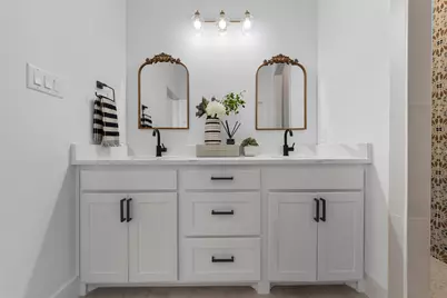 700 Park Drive, Hillsboro, TX 76645 - Photo 15