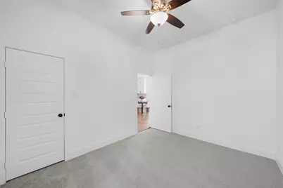 700 Park Drive, Hillsboro, TX 76645 - Photo 9