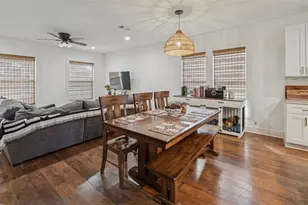 318 W Willingham St, Cleburne, TX 76033 - Photo 25