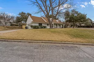 1909 Malibar Rd, Fort Worth, TX 76116 - Photo 3