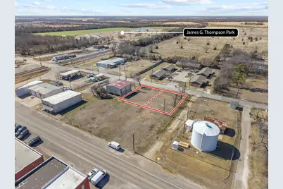 405 Grayson Street, Pottsboro, TX 75076 - Photo 9