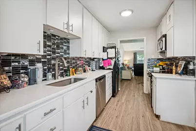 13641 Flagstone Lane, Dallas, TX 75240 - Photo 13