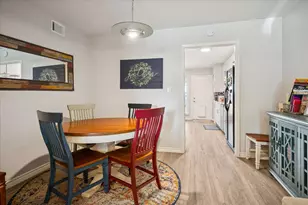 13641 Flagstone Ln, Dallas, TX 75240 - Photo 9