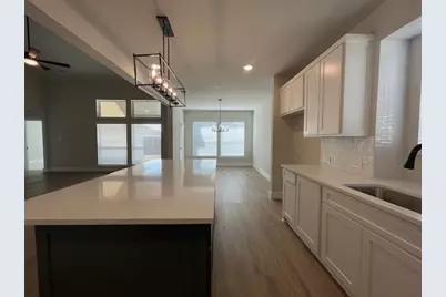 3722 Milwaukee Avenue, Midlothian, TX 76065 - Photo 9