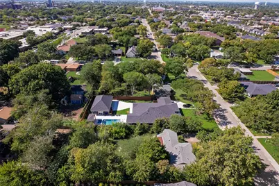 826 E Texas Street, Grapevine, TX 76051 - Photo 9