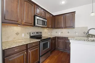 950 Henderson St, Fort Worth, TX 76102 - Photo 3