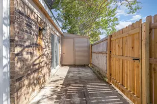 823 Versailles St, Mesquite, TX 75149 - Photo 27