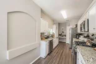 2322 Wilmette Dr, Arlington, TX 76018 - Photo 11