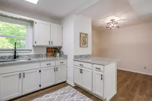 1220 S Brazos St, Weatherford, TX 76086 - Photo 17