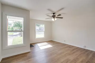 1220 S Brazos Street, Weatherford, TX 76086 - Photo 11