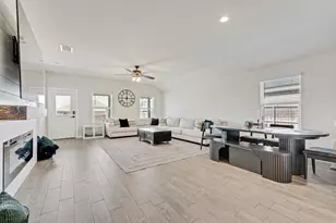 1513 Hulen Park Trl, Alvarado, TX 76009 - Photo 11