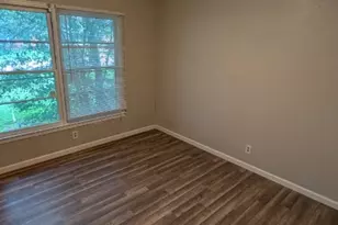 5313 Fossil Dr, Haltom City, TX 76117 - Photo 7